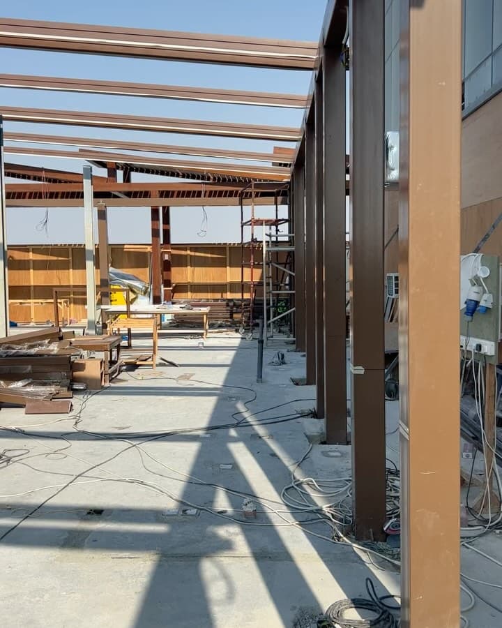 Suudi Arabistan Assila Hotel projesinde pergola konstrüksiyonu